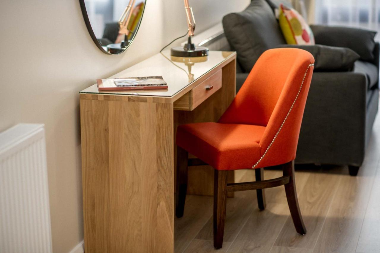 The James Suites Londonderry Esterno foto