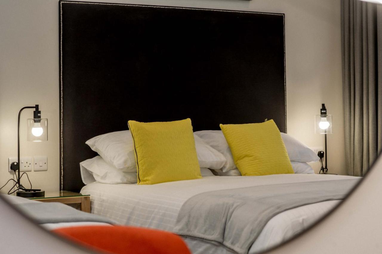 The James Suites Londonderry Esterno foto